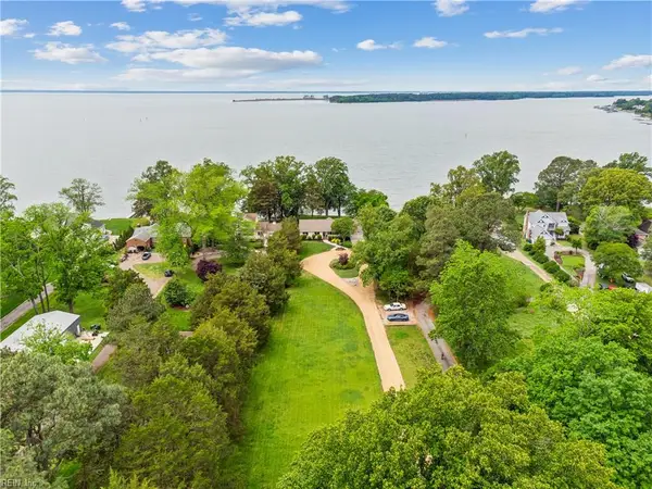 33 Haughton Lane, Newport News, VA 23606