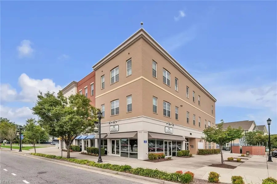 801 Poindexter Street #314, Chesapeake, VA 23324 - #2