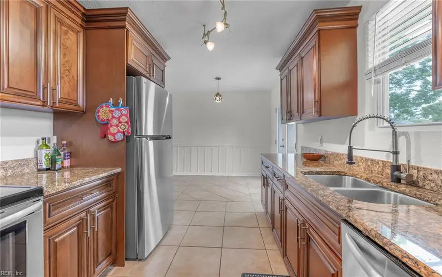 313 Lineberry Road, Virginia Beach, VA 23452 - #3