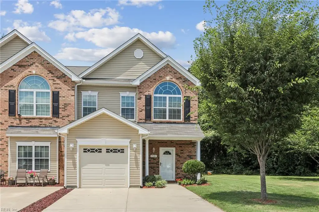 7521 Villa Ct, Gloucester Point, VA 23062 - #1