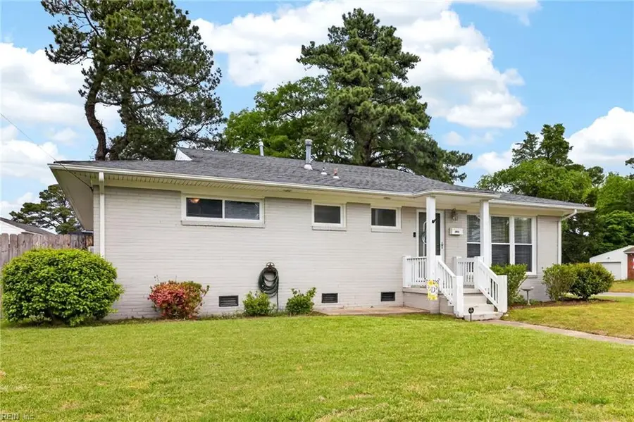2932 E Malden Avenue, Norfolk, VA 23518 - #3