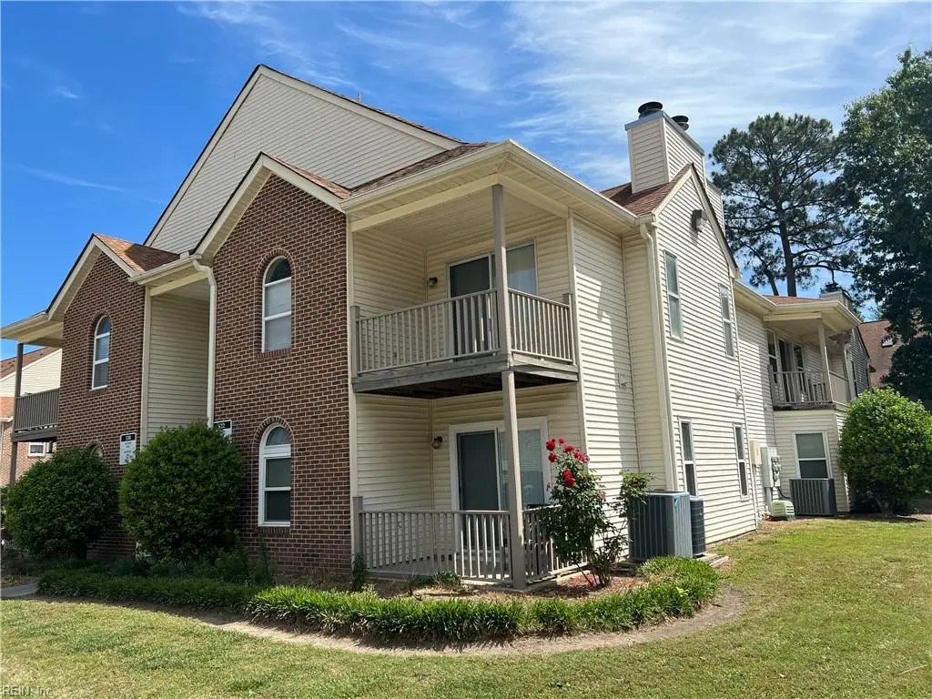 532 Pineland Circle #203, Newport News, VA 23608 - #1