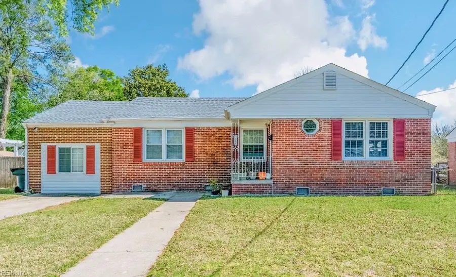 24 Saint Albans Drive, Hampton, VA 23669 - #2