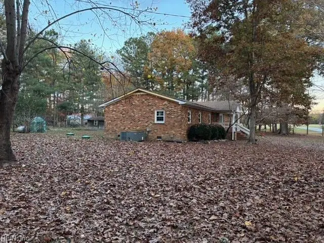 7501 Rhodes Drive, Windsor, VA 23487 - #2