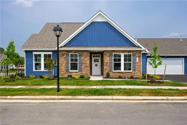 211 Oxford Avenue #40-4, Smithfield, VA 23430
