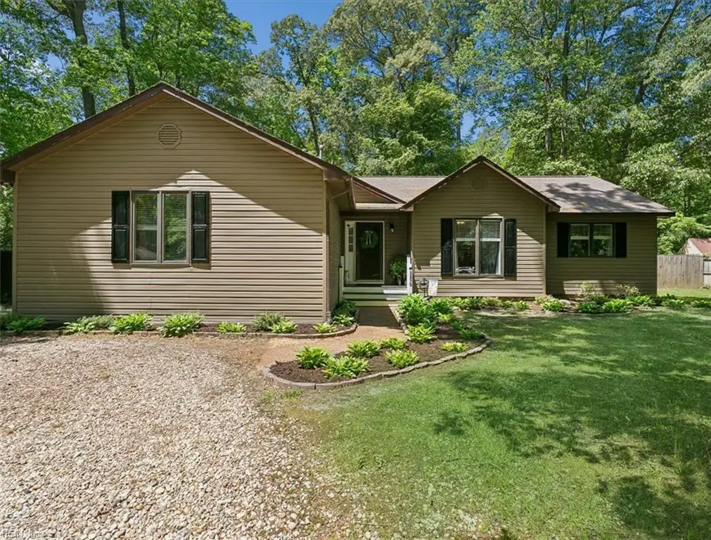 5290 Beechwood Knoll Trail, Gloucester, VA 23061 - #1