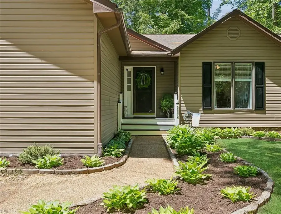 5290 Beechwood Knoll Trail, Gloucester, VA 23061 - #3