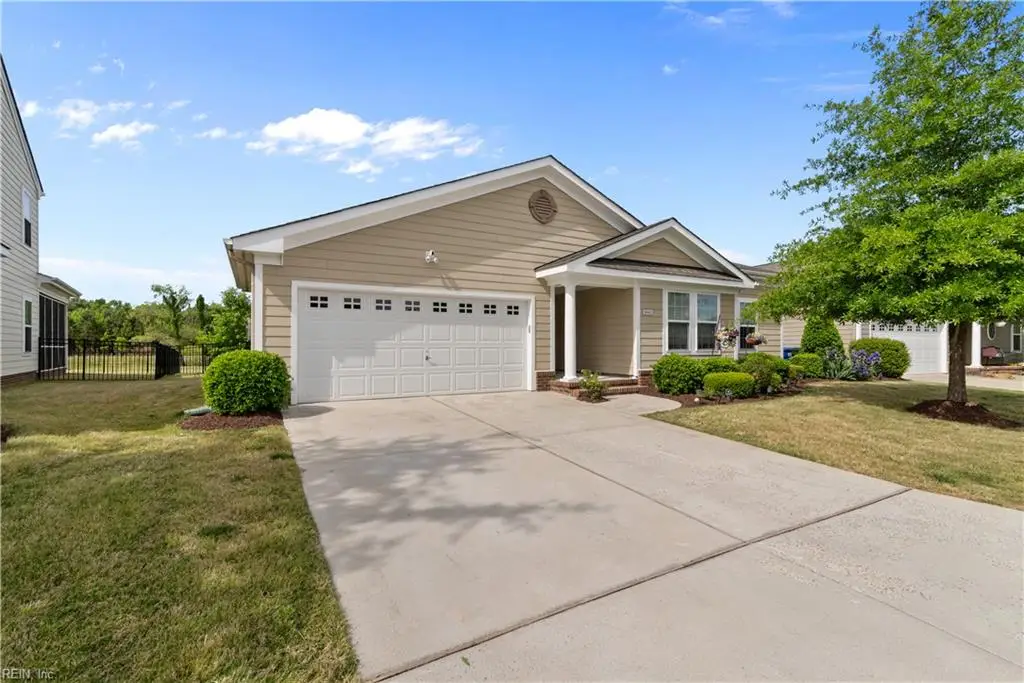 5042 Kings Grant Circle #232, Suffolk, VA 23434 - #1