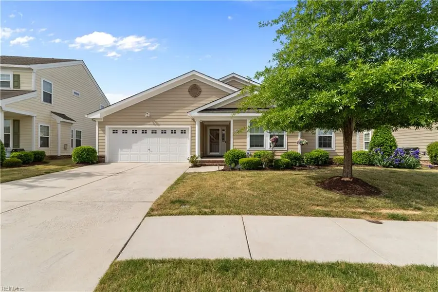 5042 Kings Grant Circle #232, Suffolk, VA 23434 - #3