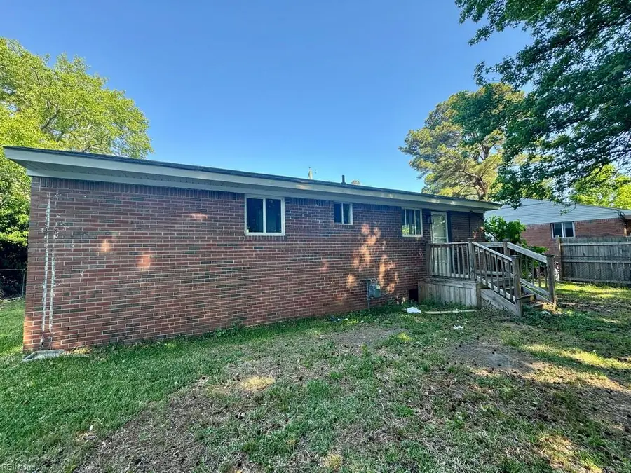 533 Mclean Street, Portsmouth, VA 23701 - #2