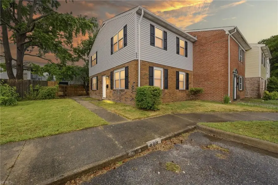 809 S Buckingham Court, Virginia Beach, VA 23462 - #2