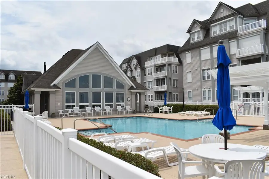 2313 Mariners Mark Way #201, Virginia Beach, VA 23451 - #2