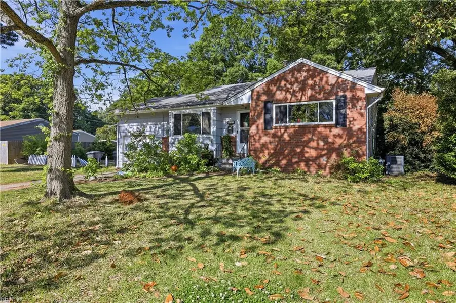 405 Taldan Avenue, Virginia Beach, VA 23462 - #3