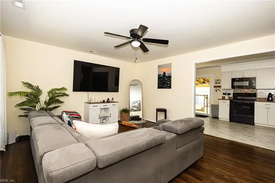 115 Lynnhaven Drive, Hampton, VA 23666 - #2