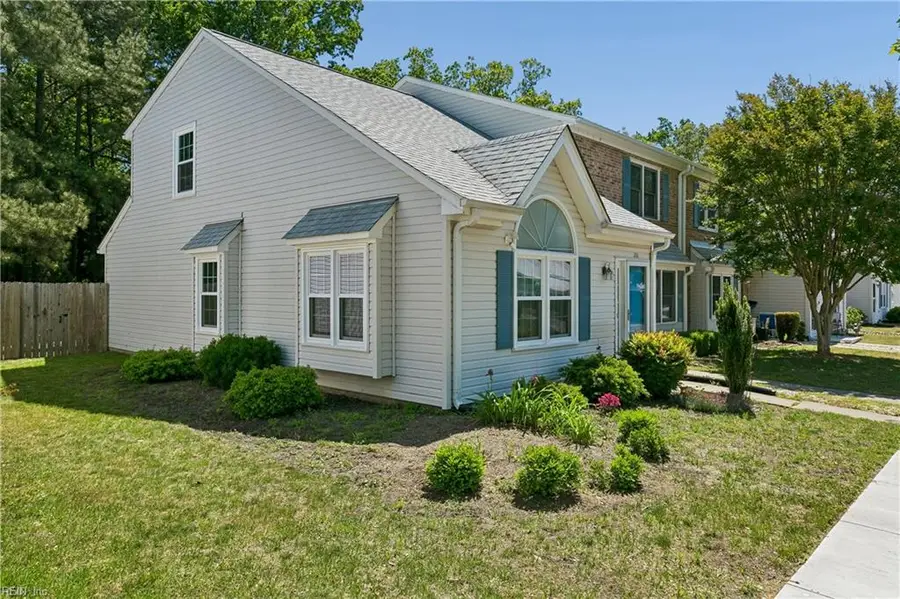 201 Crestwood Court, Yorktown, VA 23692 - #2