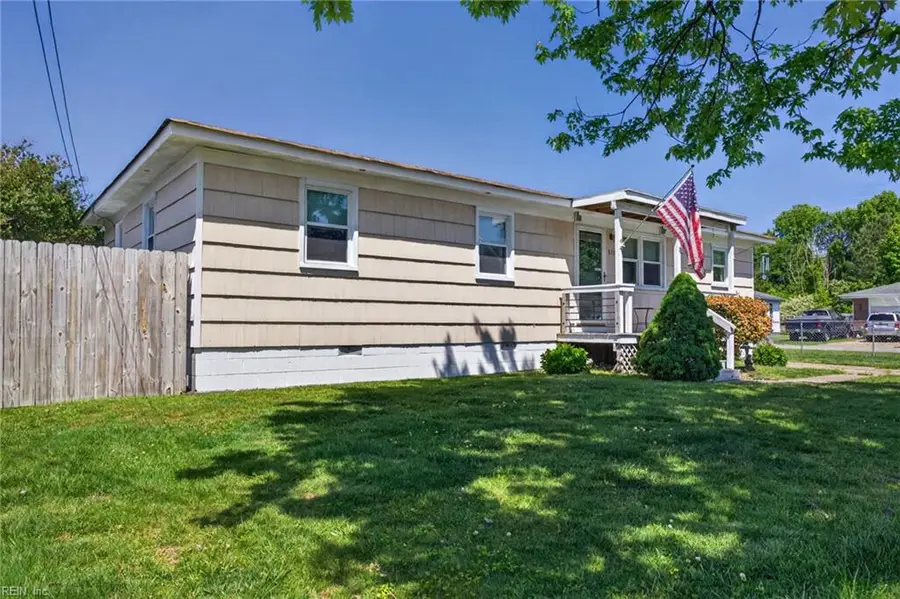 820 Henry Avenue, Chesapeake, VA 23323 - #3