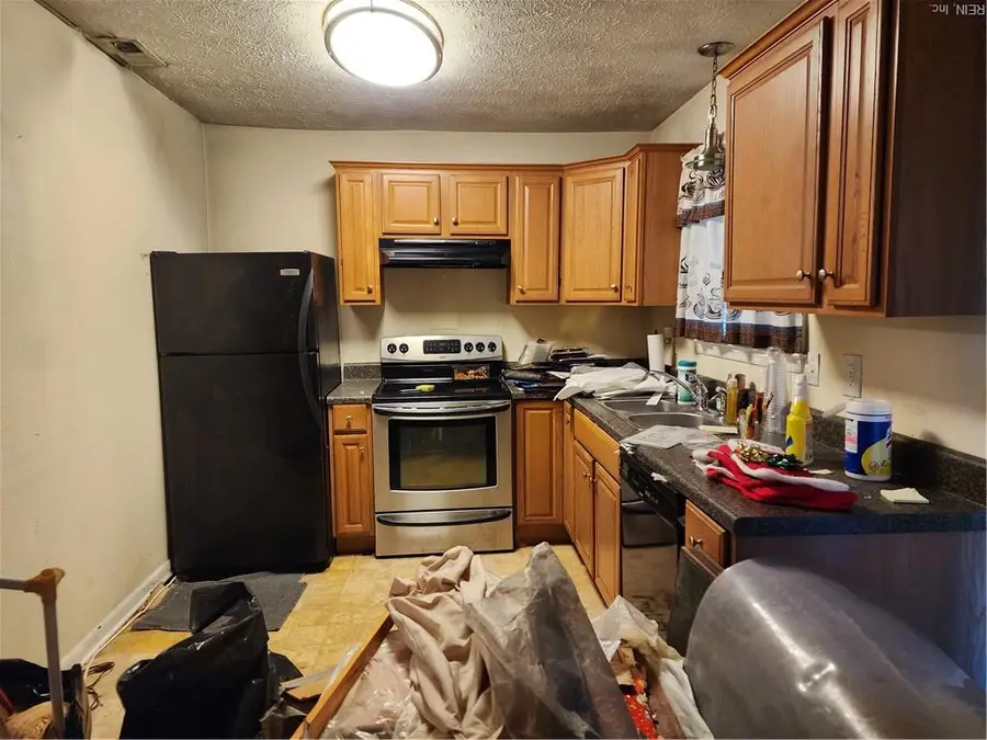 75 W Virginia Avenue, Hampton, VA 23663 - #3