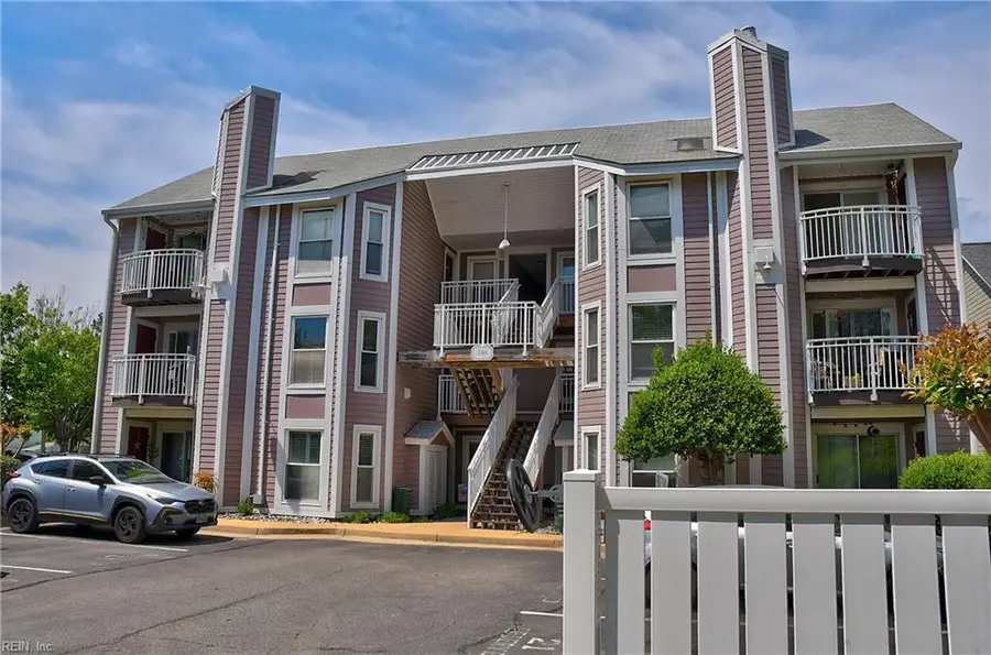 510 24th Street #102, Virginia Beach, VA 23451 - #2
