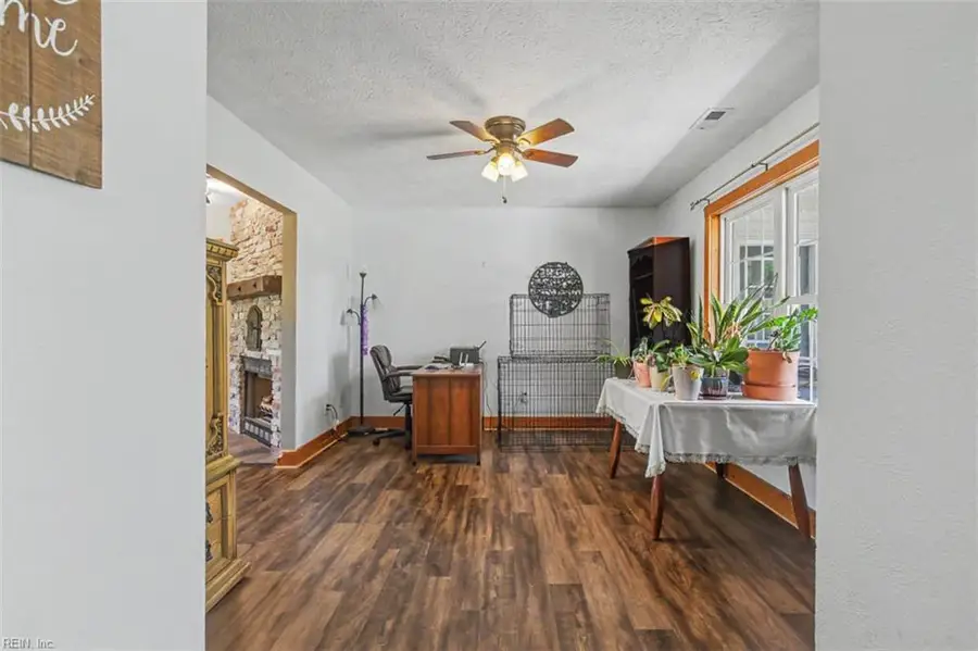 8237 Spring Hill Farm Road, Gloucester, VA 23061 - #3