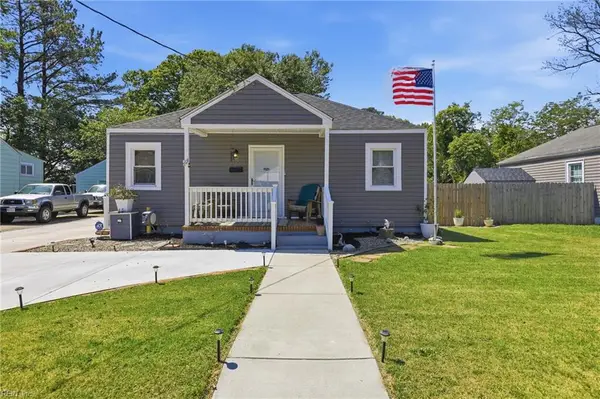 28 Woodland Street, Portsmouth, VA 23702