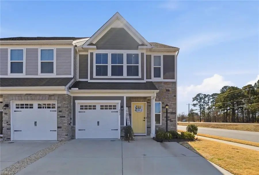 557 Bright Red Run, Chesapeake, VA 23323 - #2