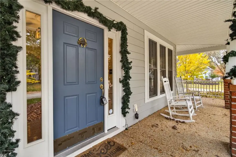101 Lafayette Point, Carrollton, VA 23314 - #2