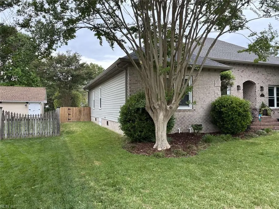 416 Brougham Court, Chesapeake, VA 23322 - #3