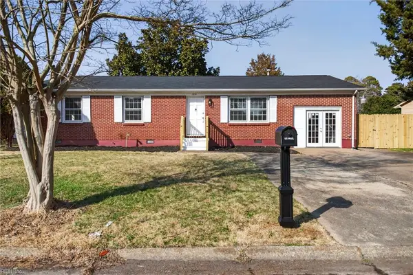 1214 Jamal Lane W, Portsmouth, VA 23701