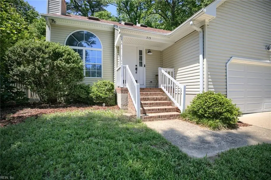 215 Amesbury Lane, Newport News, VA 23606 - #2