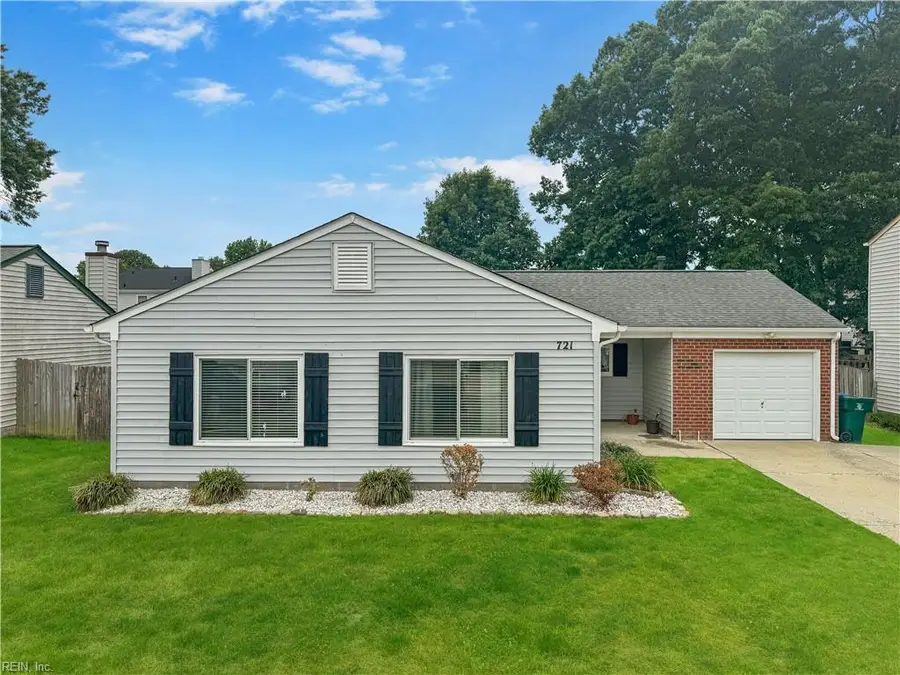 721 Mainsail Drive, Newport News, VA 23608 - #3