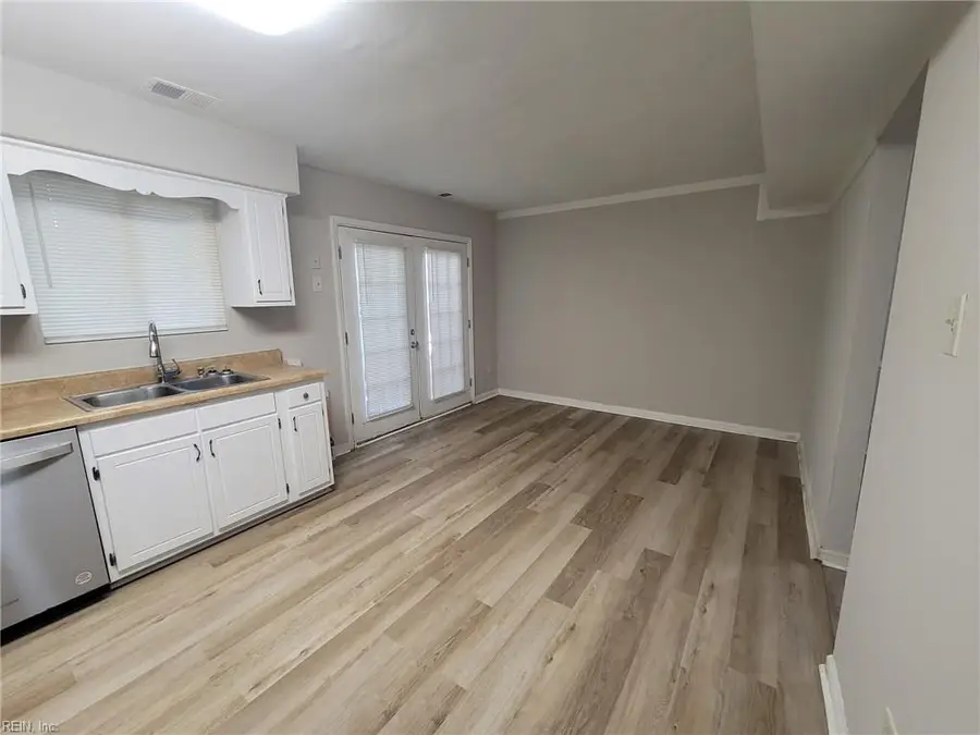 3221 Barlborough Way, Virginia Beach, VA 23453 - #3