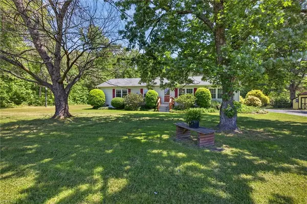 5338 O'kelly Drive, Suffolk, VA 23437
