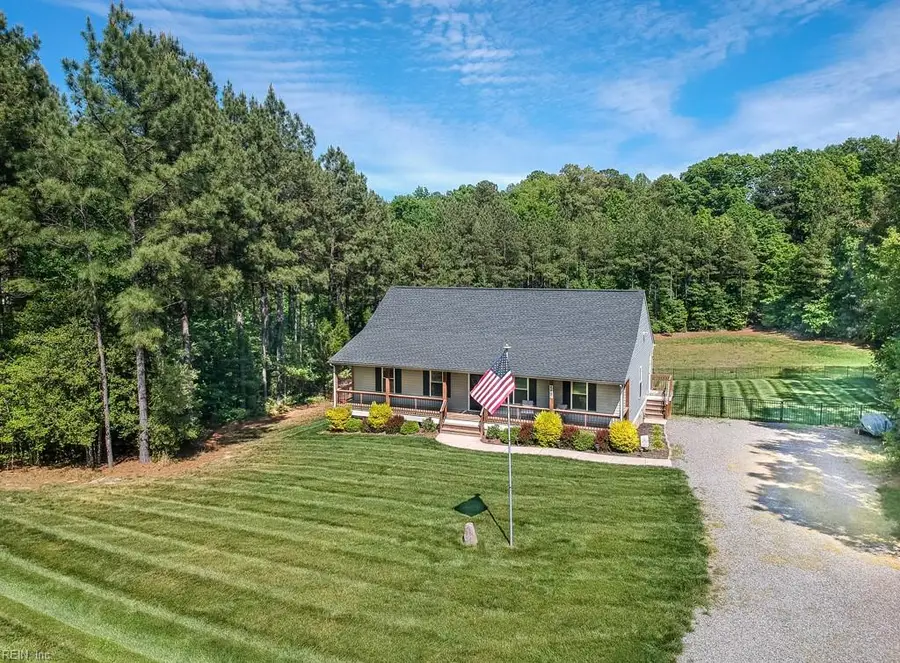 8491 Red Juniper Lane, New Kent, VA 23124 - #2