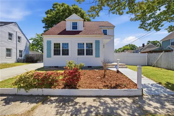 10 Burtis Street, Portsmouth, VA 23702