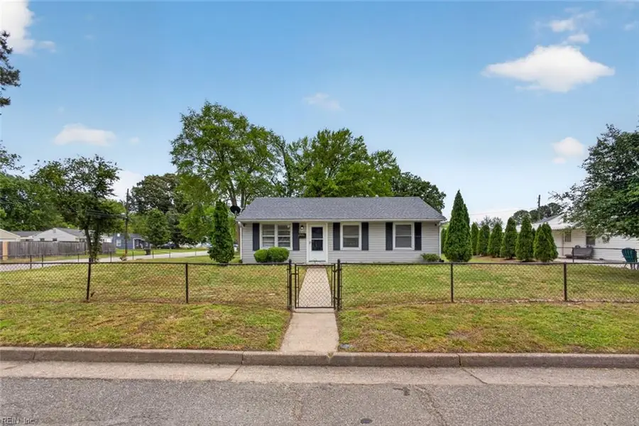 824 79th Street, Newport News, VA 23605 - #3