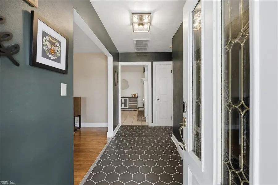 5020 Leslie Drive, Portsmouth, VA 23703 - #2