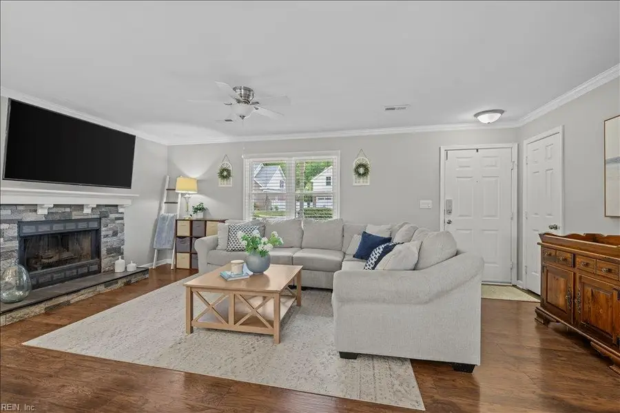 1477 Shoveller Avenue, Virginia Beach, VA 23454 - #3