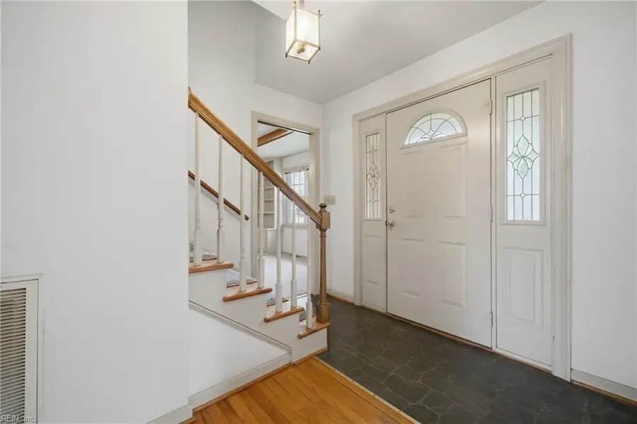 957 Edwin Drive, Virginia Beach, VA 23464 - #2