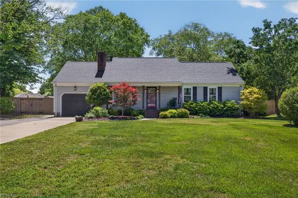 704 Ravenstone Court, Chesapeake, VA 23322