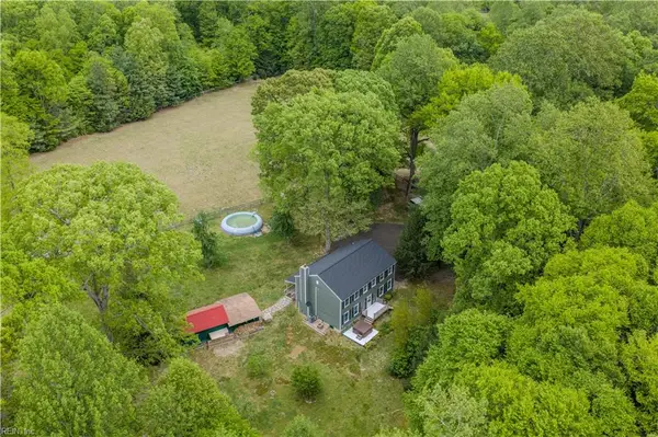 9652 Laurelwood Lane, Gloucester, VA 23061