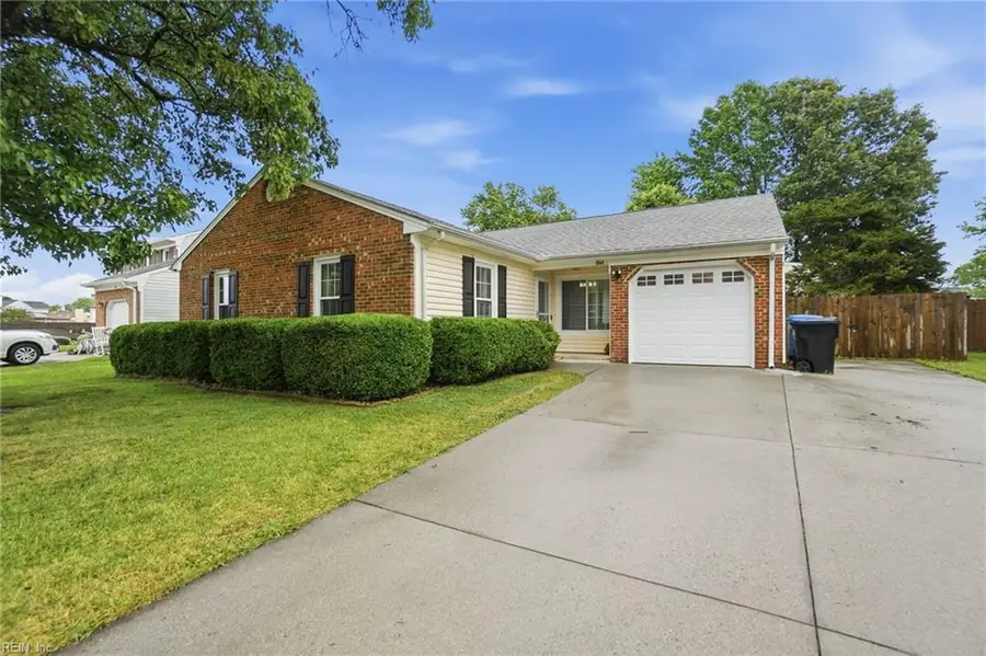 1904 Genesee Way, Virginia Beach, VA 23456 - #2