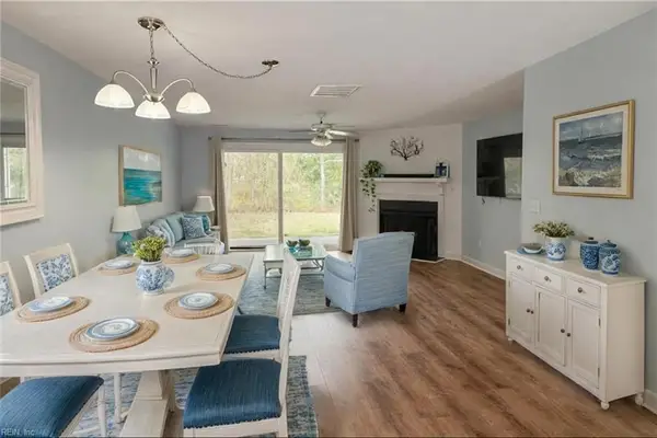 8003 Sunset Drive #1E, Hayes, VA 23072