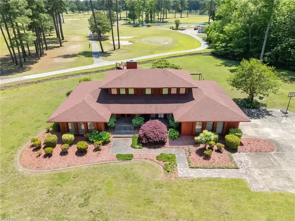 201 Country Club Drive, Elizabeth City, NC 27909