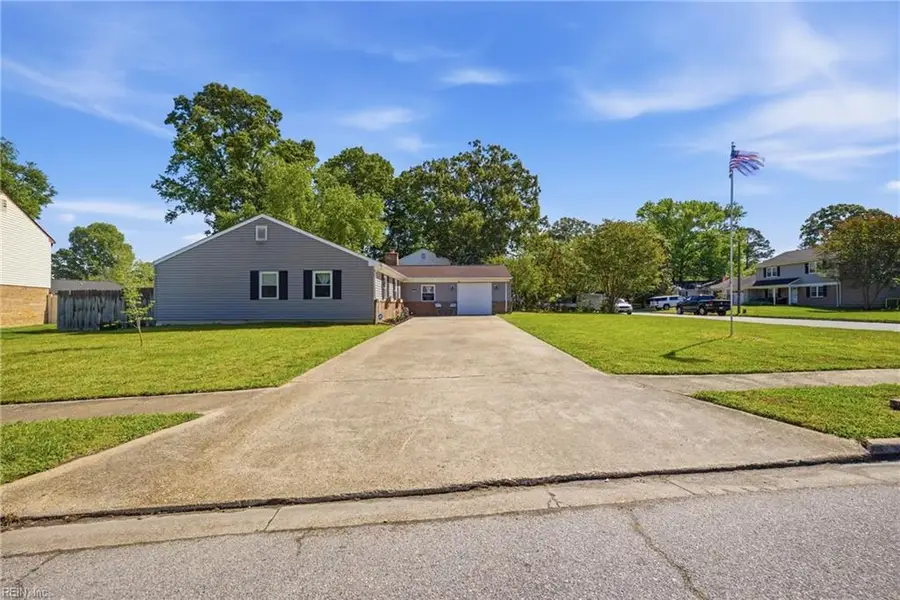 1800 Oneida Court, Virginia Beach, VA 23453 - #2
