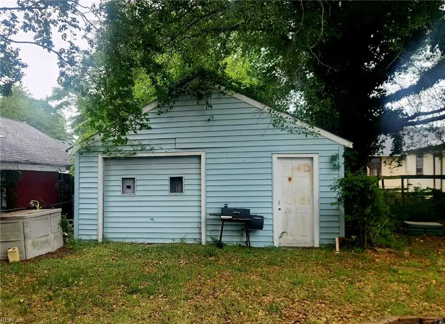 322 Constitution Avenue, Portsmouth, VA 23704 - #3