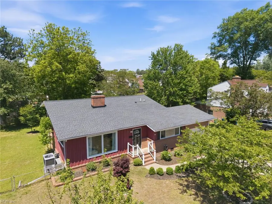 10 Barron Drive, Newport News, VA 23608 - #3