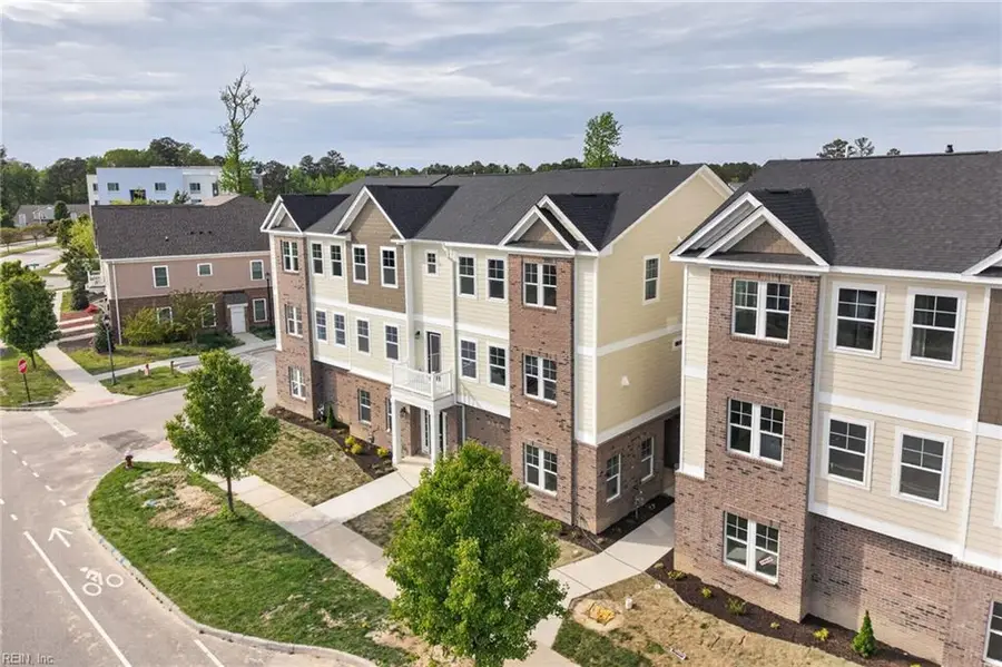 621 Commonwealth Boulevard, Yorktown, VA 23693 - #2