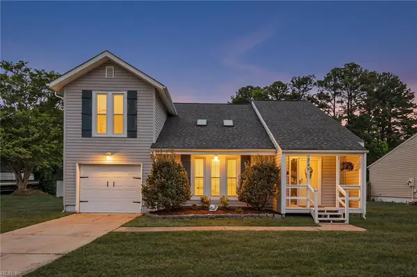 2492 Mirror Lake Drive, Virginia Beach, VA 23453