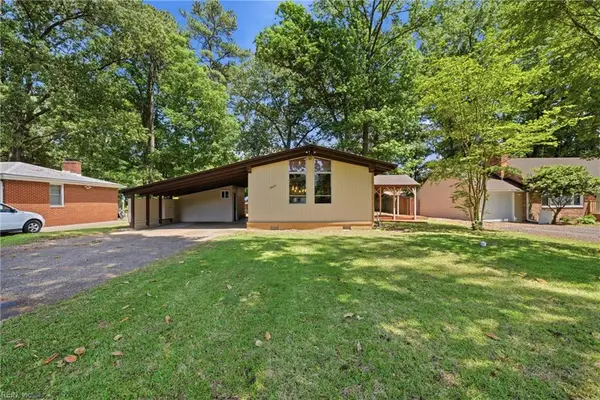3609 Forest Haven Lane, Portsmouth, VA 23703