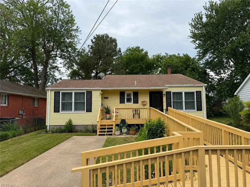 65 W Virginia Avenue, Hampton, VA 23663 - #1